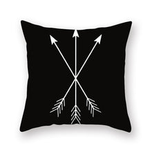 Charger l'image dans la galerie, Housse de coussin 45x45 cm- Trio de Flèches
